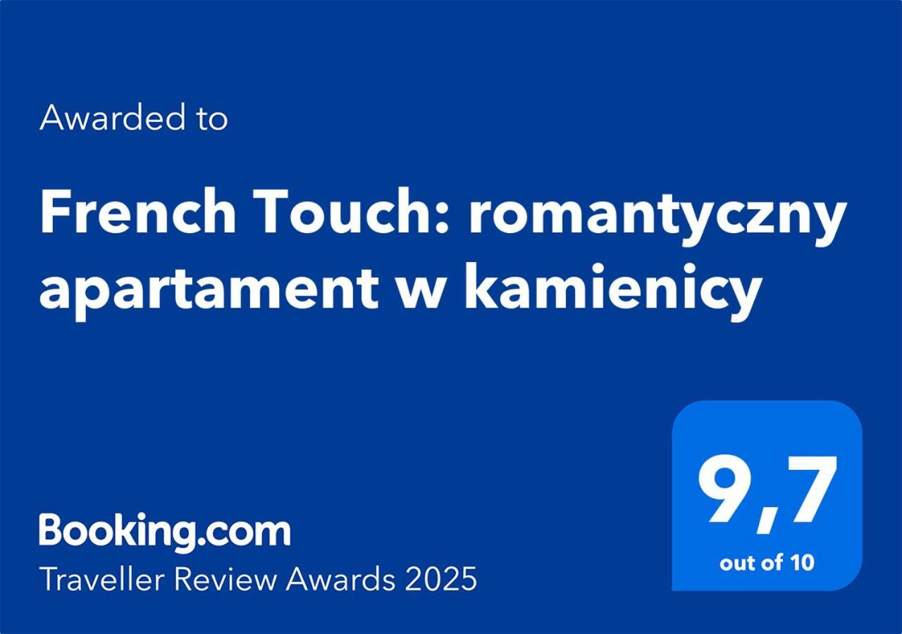 Apartment French Touch: Romantyczny W Kamienicy Warsaw